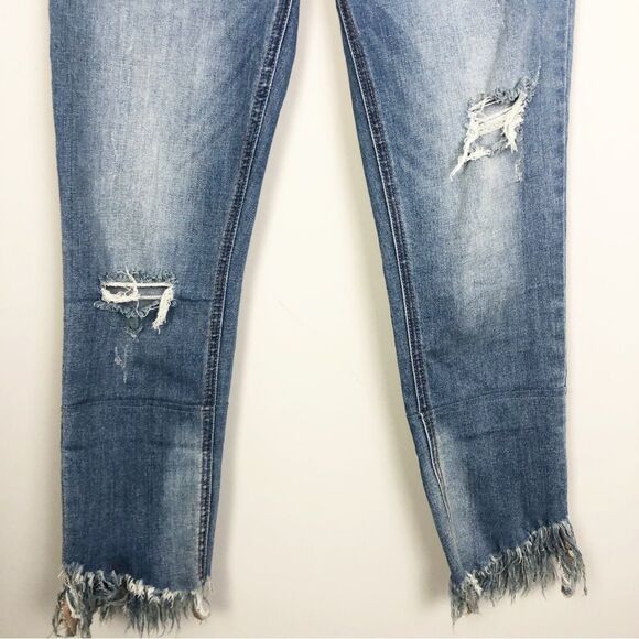 FREE PEOPLE | Distressed Skinny Jeans Mid-Rise Raw Edge Hem Women’s Size 26 (2) - Picture 4 of 8